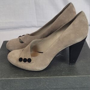 Via Spiga Women's Pansy Grey Gray Black Suede with Buttons Heels 7 1/2